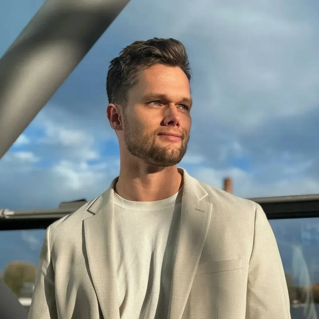 Joost van Putten werkt aan online groeisystemen voor coaches en experts — NXG Media